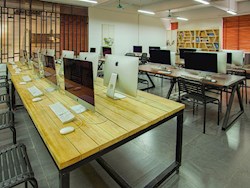 艺术设计计算机实验室