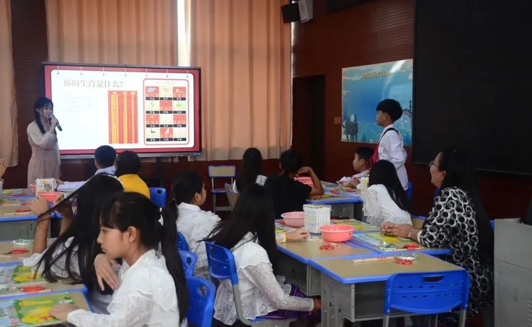 8f38795a910d4fe6a685831e3f8d6b33.jpg 8f38795a910d4fe6a685831e3f8d6b33.jpg