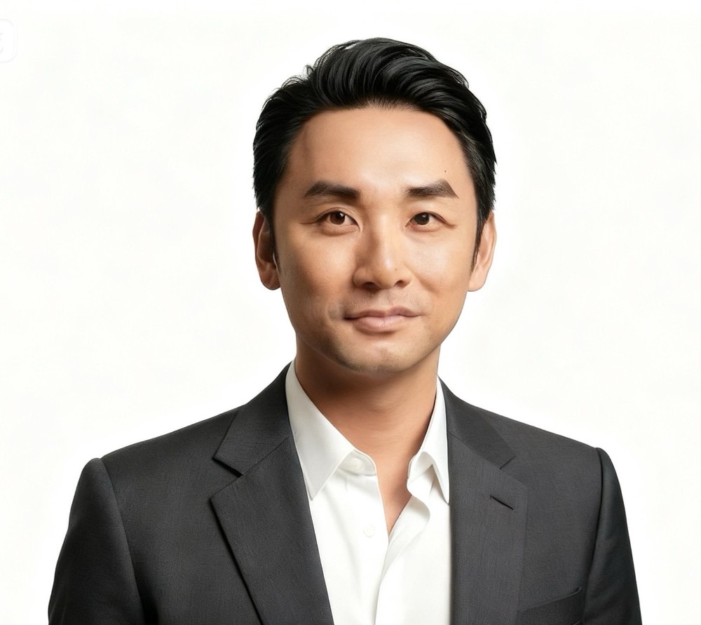  教工第一党支部书记，视觉传达设计系专任教师 韦达