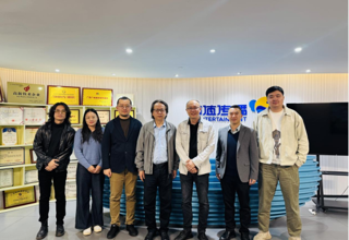 学校党委常委、副校长伏虎带领设计学院团队开展“访企拓岗”促就业专项行动