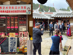 设计学院党委研究生第一党支部开展学生党员讲党课赓续成长课堂 --“理论学习+红色影院”主题党日活动