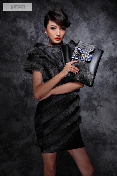 李蒙双《零度》