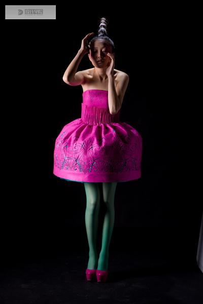 龙晓扬《刍灵》