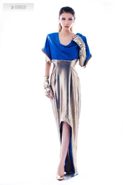 张屹希《bordel》